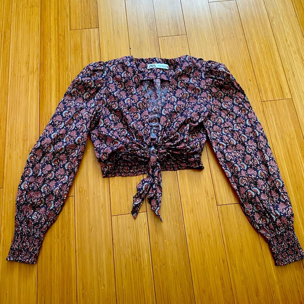 Pretty floral top
